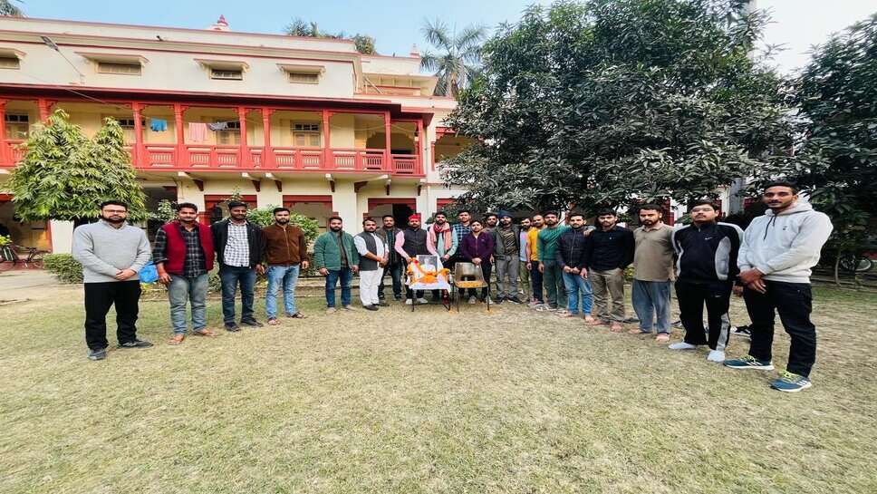 डॉ. मनमोहन सिंह के निधन पर समाजवादी छात्रसभा काशी हिन्दू विश्वविद्यालय ने किया शोक सभा का आयोजन, दी श्रद्धांजलि