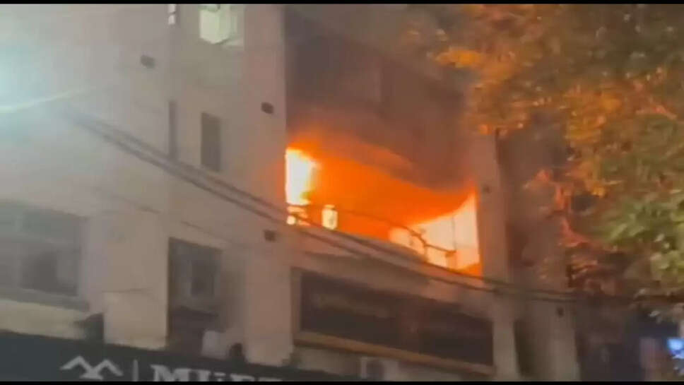 Varanasi Fire 