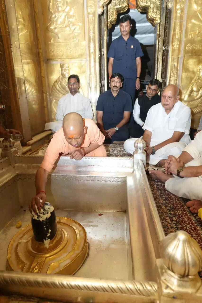काशी विश्वनाथ मंदिर 