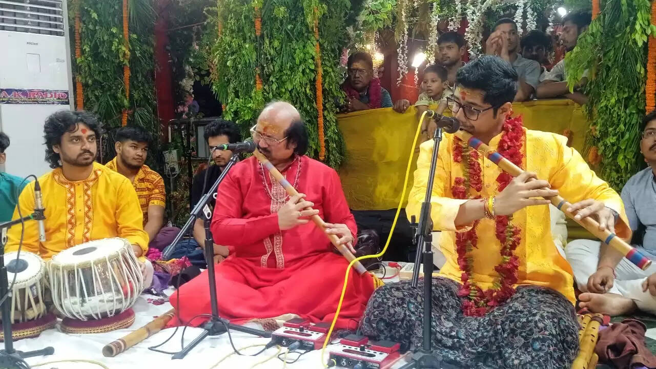 Ronu Majumder