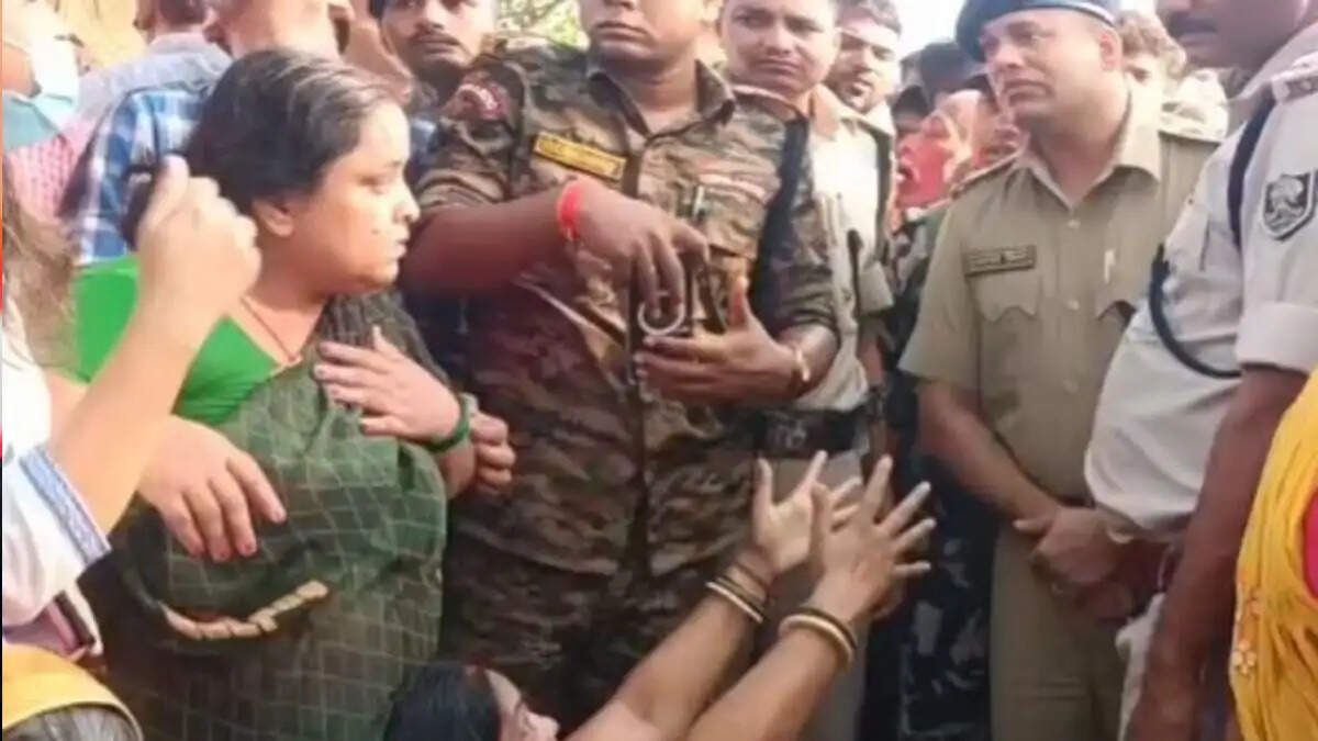 वैशाली में मर्डर: मॉर्निंग वॉक पर निकले ठेकेदार को गोलियों से भूना, इलाके में सनसनी