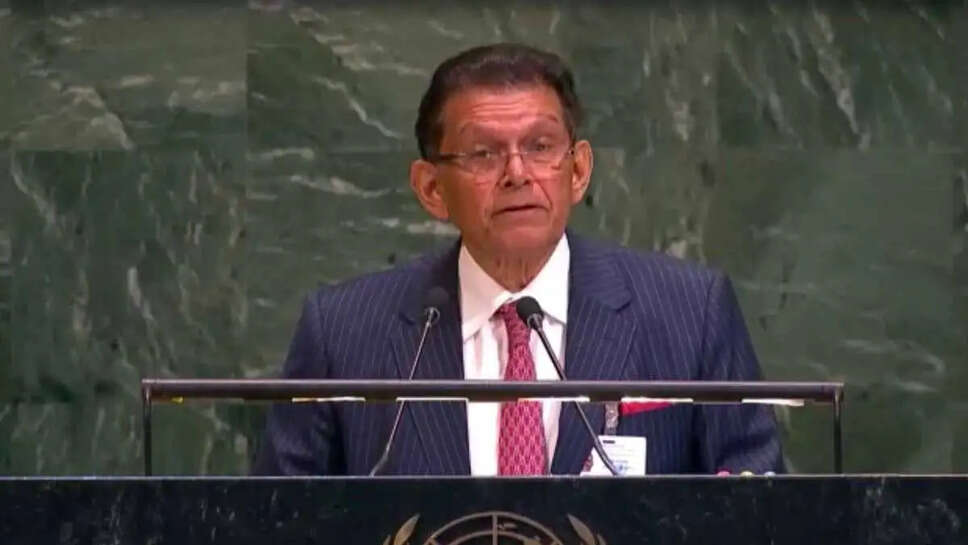 Foregn Minister