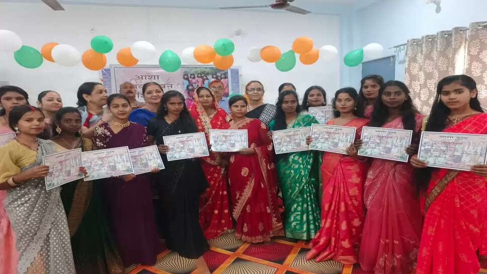 asha-trust-choubepur-women-self-employment-training