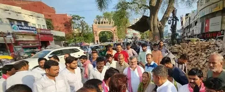 SP leader Virendra Singh