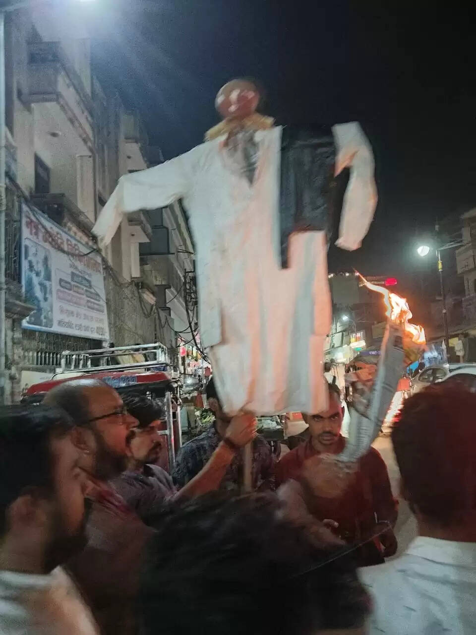 Murari bapu virodh