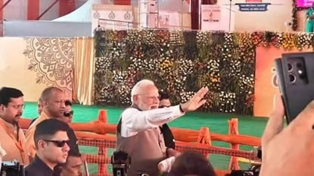 pm modi in kashi