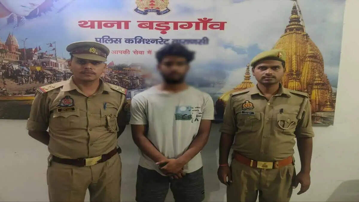 Varanasi: Gay Dating Apps से ठगी करने वाला शातिर गिरफ्तार, 8 फरार