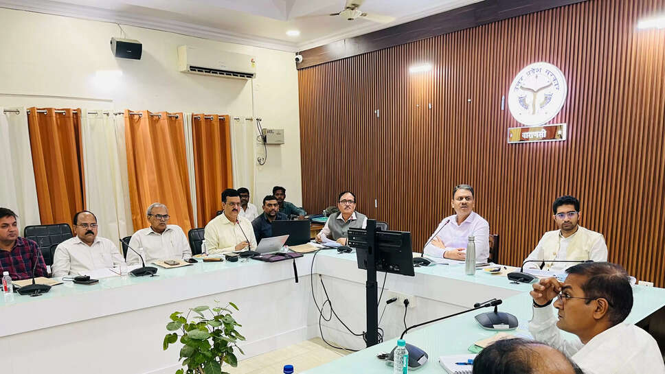 News DM Varanasi