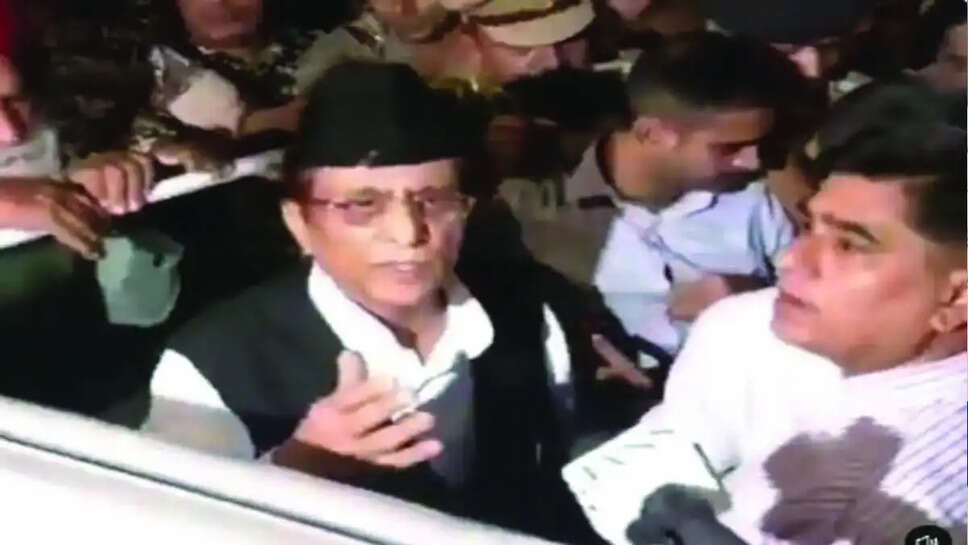 Azam khan 