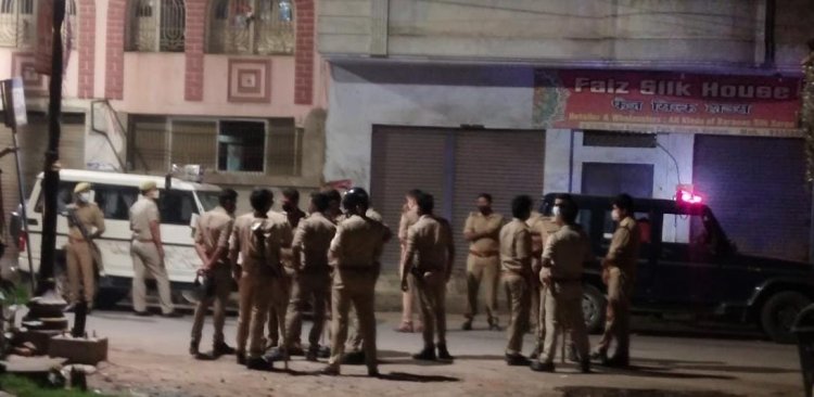 #Varanasi : पुलिस से झड़प मामले में कसा शिकंजा, मुकदमा दर्ज कर जांच शुरु...