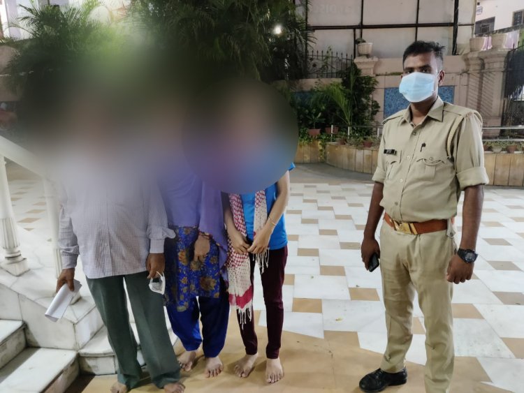 घर से चली गई थी शादी तय होने से नाराज युवती, दुर्गाकुंड पुलिस ने 12 घंटे में खोजा...