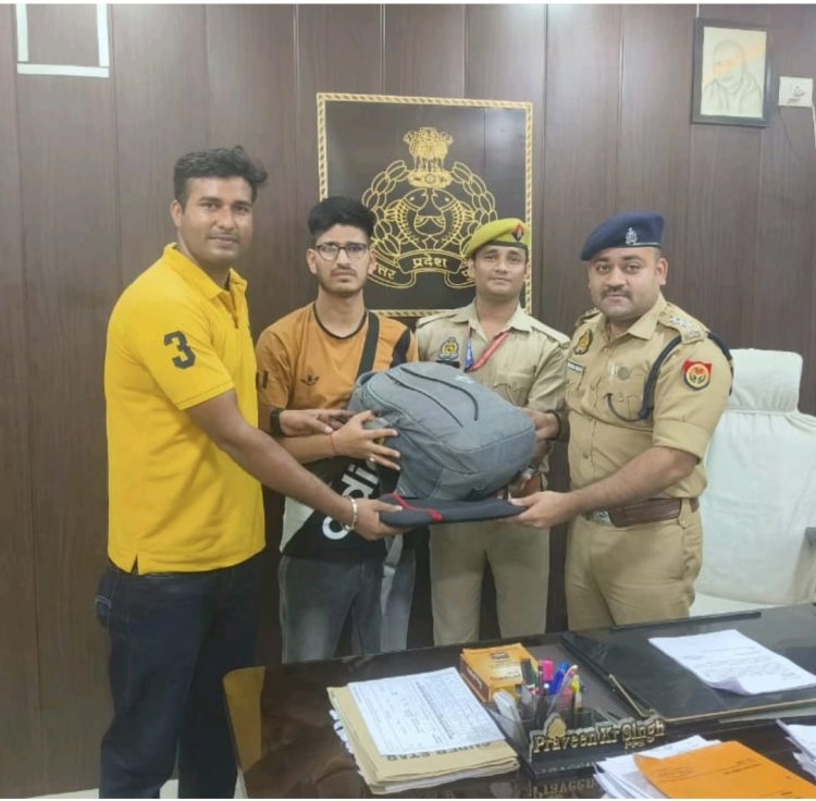 ऑटो में छूटा BHU-IIT के छात्र का लैपटॉप का बैग, दो घंटे में पुलिस ने ऐसे खोज निकाला...
