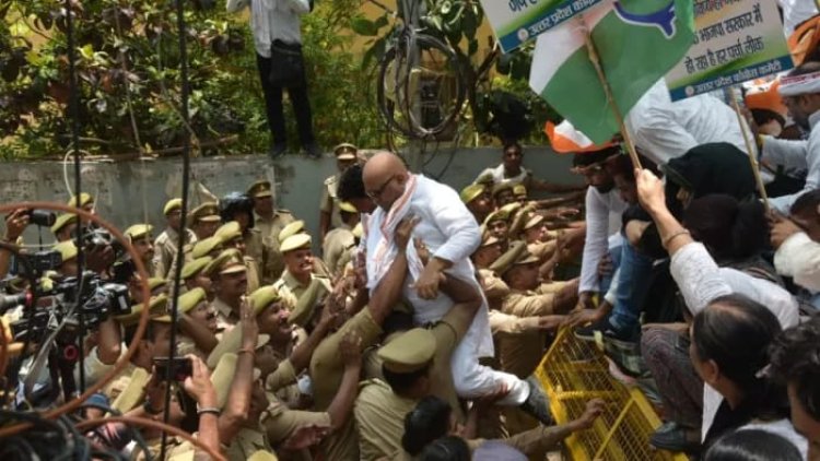 NEET-UG परीक्षा में गड़बड़ी को लेकर कांग्रेस का UP में जबरदस्त प्रदर्शन, हिरासत में लिए गए अजय राय समेत कई कार्यकर्ता