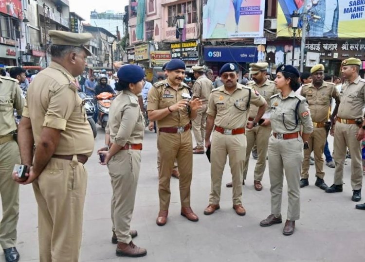 सड़क पर उतरे पुलिस कमिश्नर: गोदौलिया से मैदागिन तक बनेगा नो-व्हीकल जोन, ट्रैफिक अव्यवस्था होने पर चौकी प्रभारी का निलंबन तय