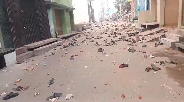 Sambhal Jama Masjid: संभल में अराजक तत्वों ने की पत्थरबाजी, पुलिस ने 10 को लिया हिरासत में, 3 की मौत